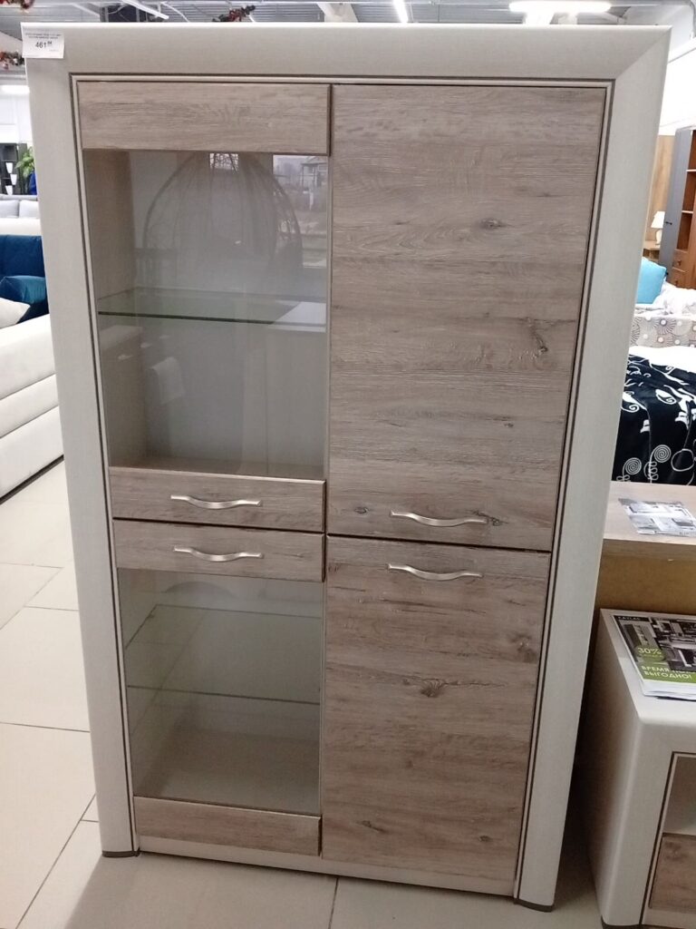 Шкаф витрина Olivia