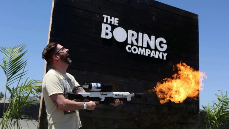 Как Маск заработал на огнеметах против зомби 10.000.000$. Секрет успеха