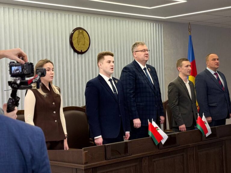 ⚡️Сегодня состоялось второе заседание областного штаба Молодёжного движения «Искра»